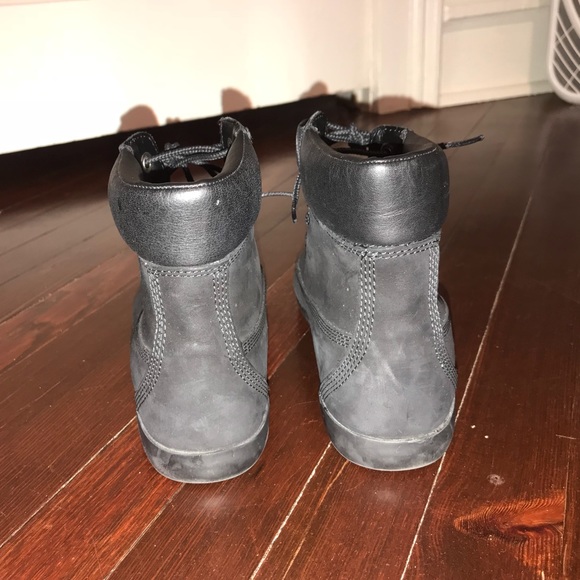 Black Timberland Size 8.5 - Picture 4 of 8